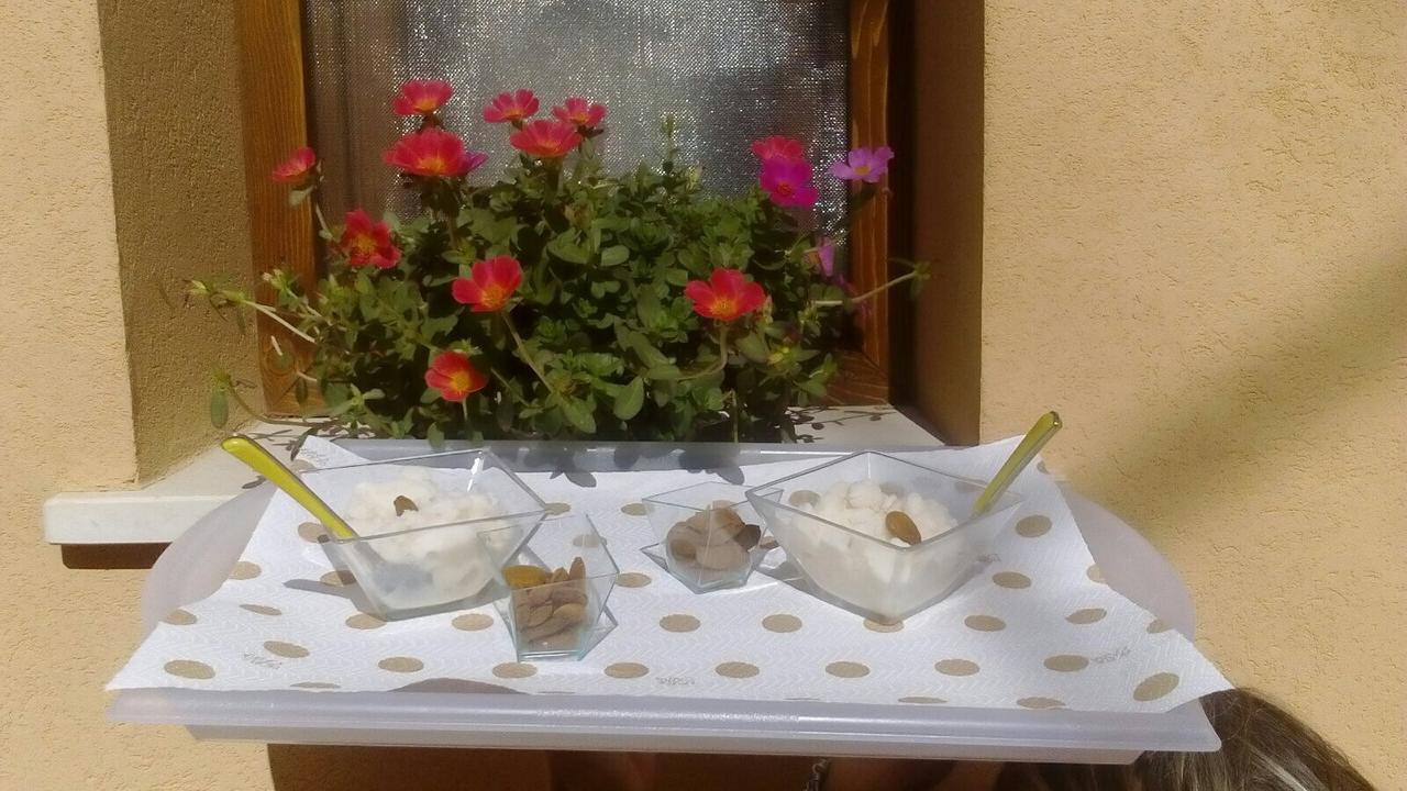 シクリ Abbraccio Del Carrubo Bed & Breakfast エクステリア 写真